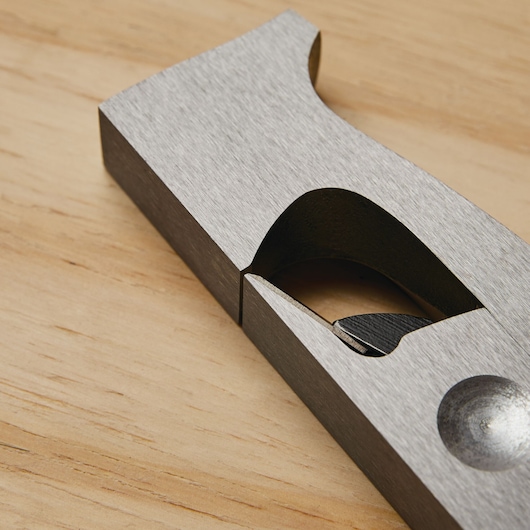 Toe adjustment screw feature of Number 92 sweetheart shoulder / chisel plane.