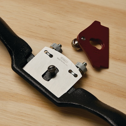 Cap feature of Spokeshave flat base.