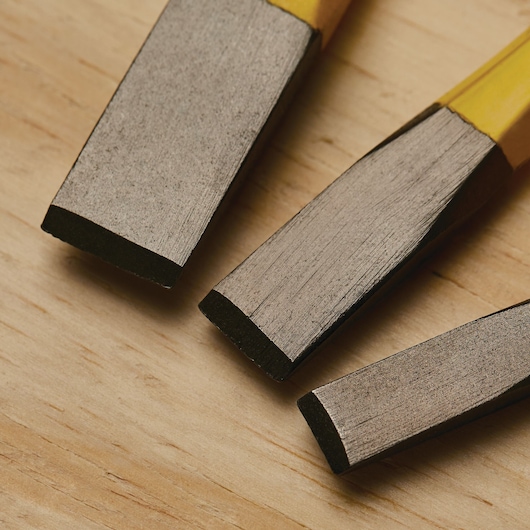 Sharp chisel head feature of a 12 piece punch and chisel kit.