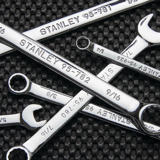 Meet or exceed  A N S I specifications feature of 6 piece Combination Wrench S A E Set.
