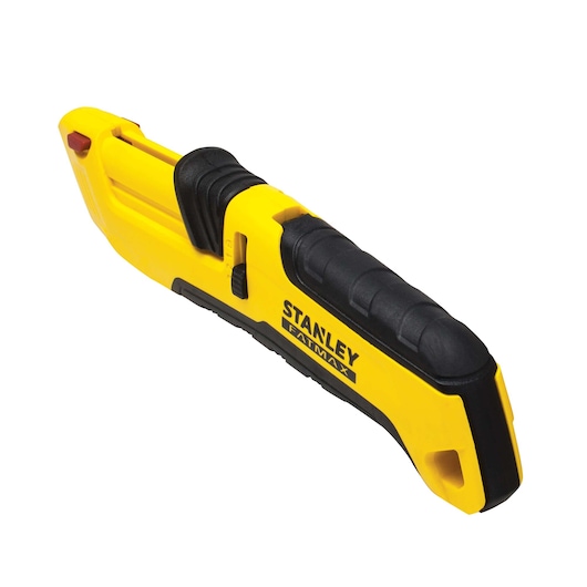 Profile of fatmax auto retract tri slide safety knife.