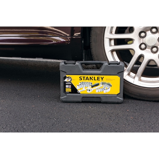 60 pc Mechanic's Tool Set